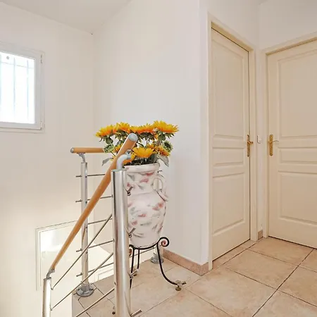 Holiday home Lovely In Raphael *